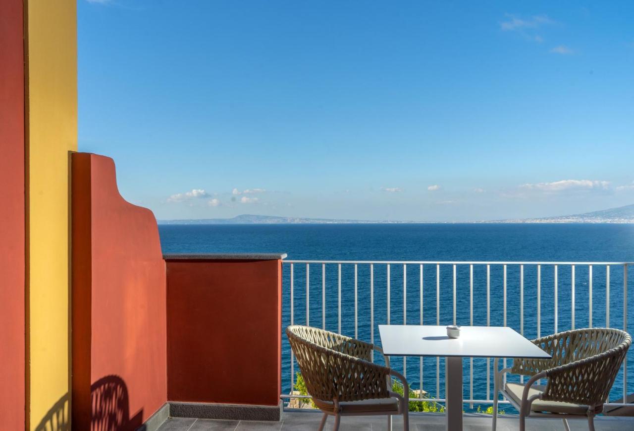 Hotel Lorelei Londres Sorrento Eksteriør bilde